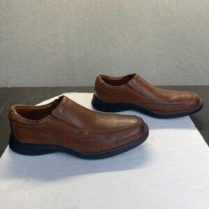 Clarks 14885  Mens Brown Leather Slip On Dress Loafers Shoes Size 12M Square Toe